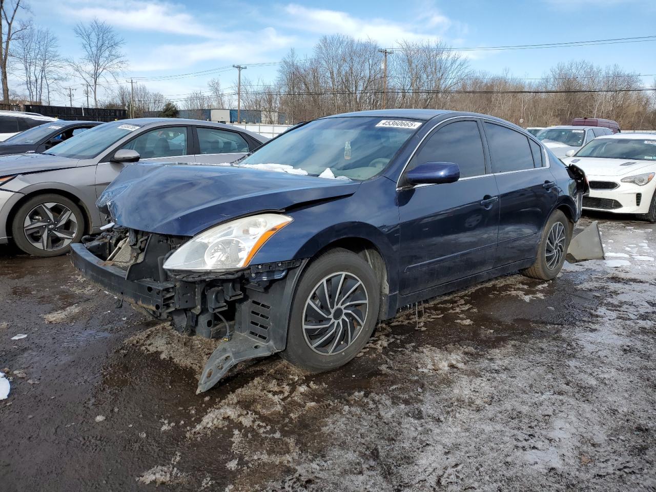 2010 Nissan Altima - Image 1