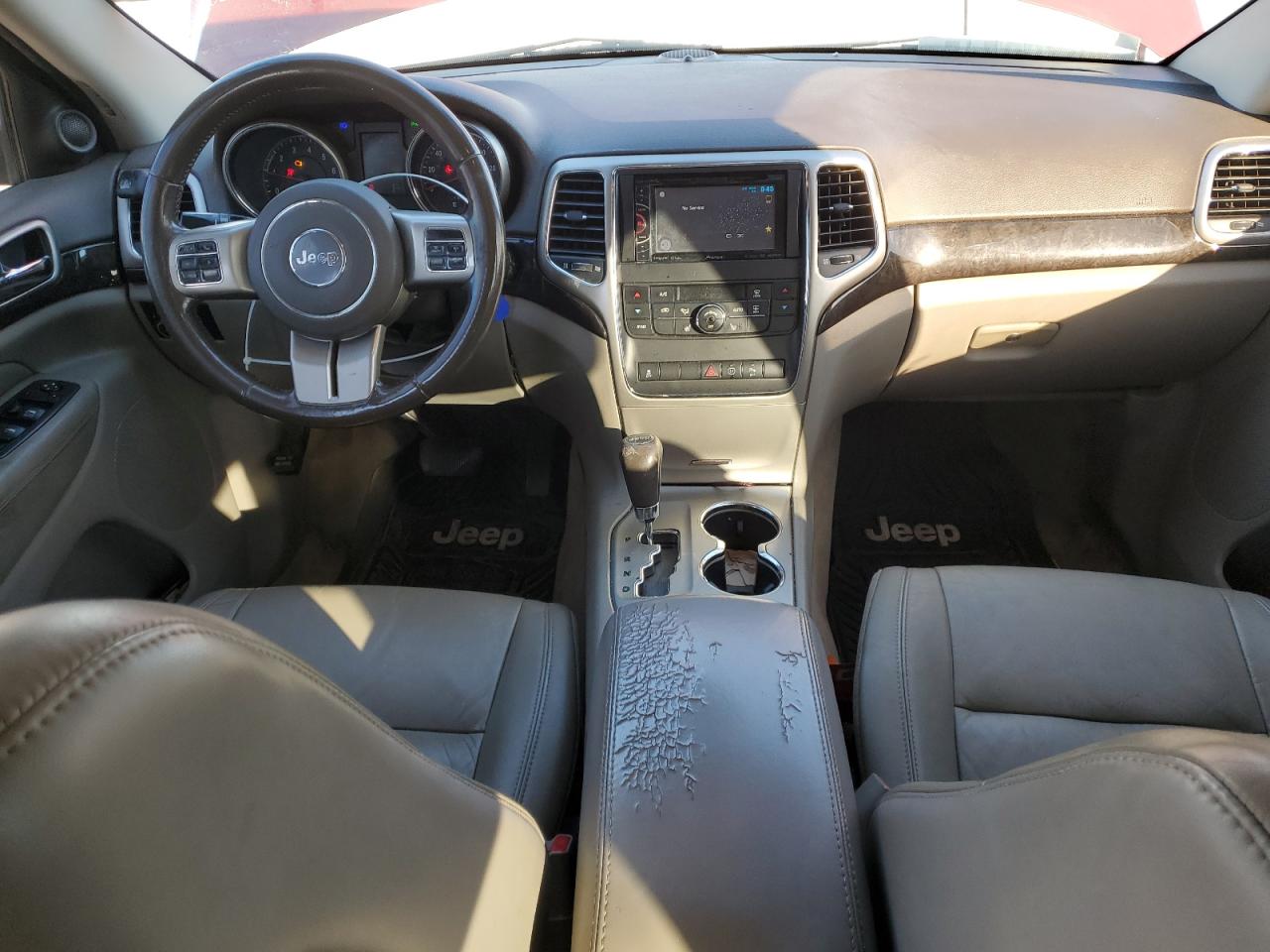 2012 Jeep Grand Cherokee - Image 8