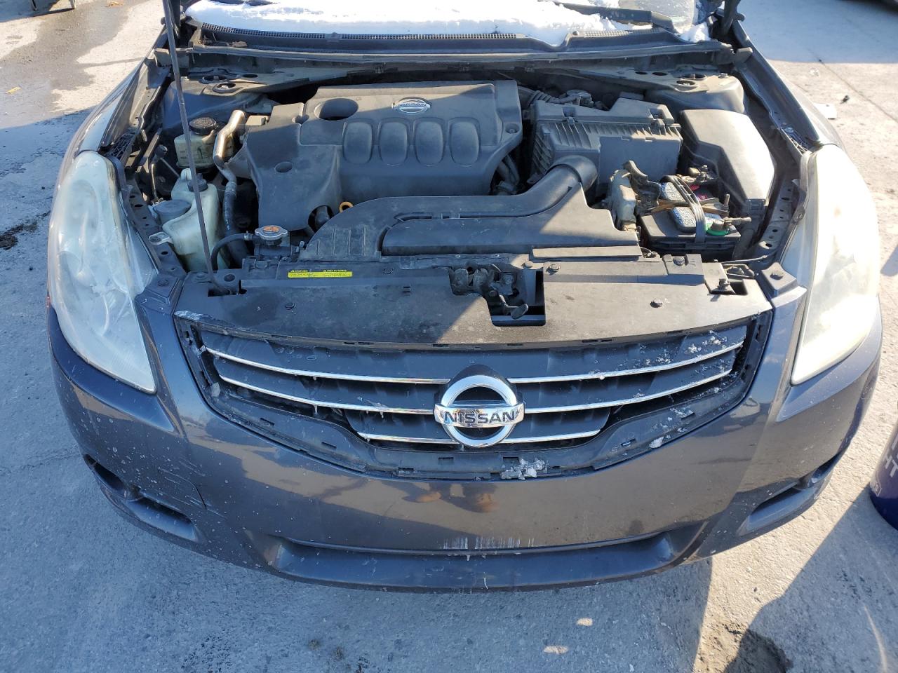 2010 Nissan Altima - Image 11