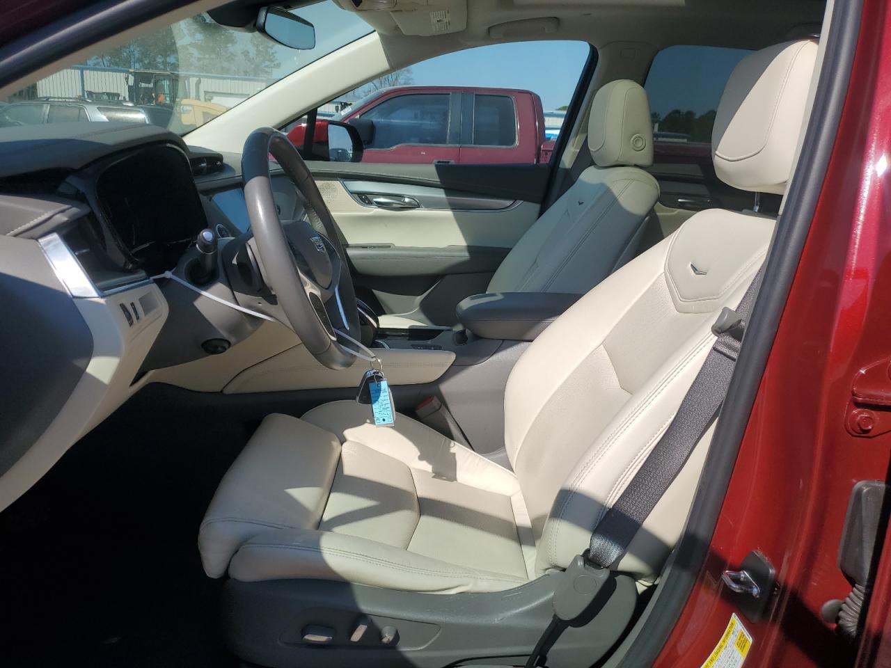 2017 Cadillac XT5 - Image 7