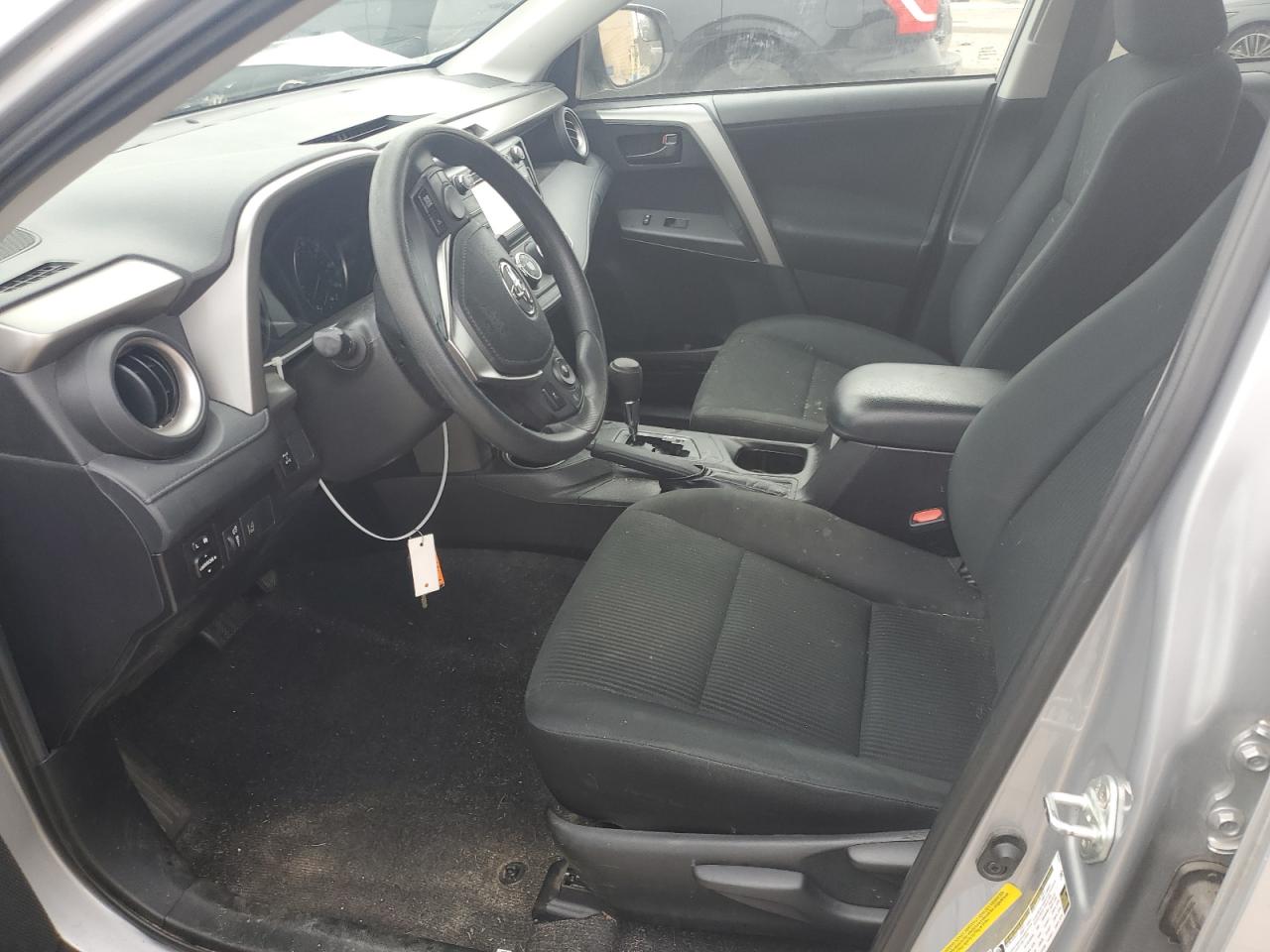 2018 Toyota RAV 4 - Image 7