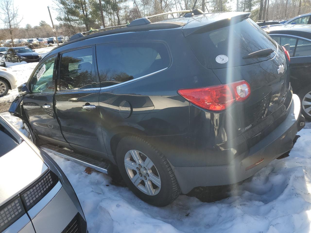 2011 Chevrolet Traverse - Image 2