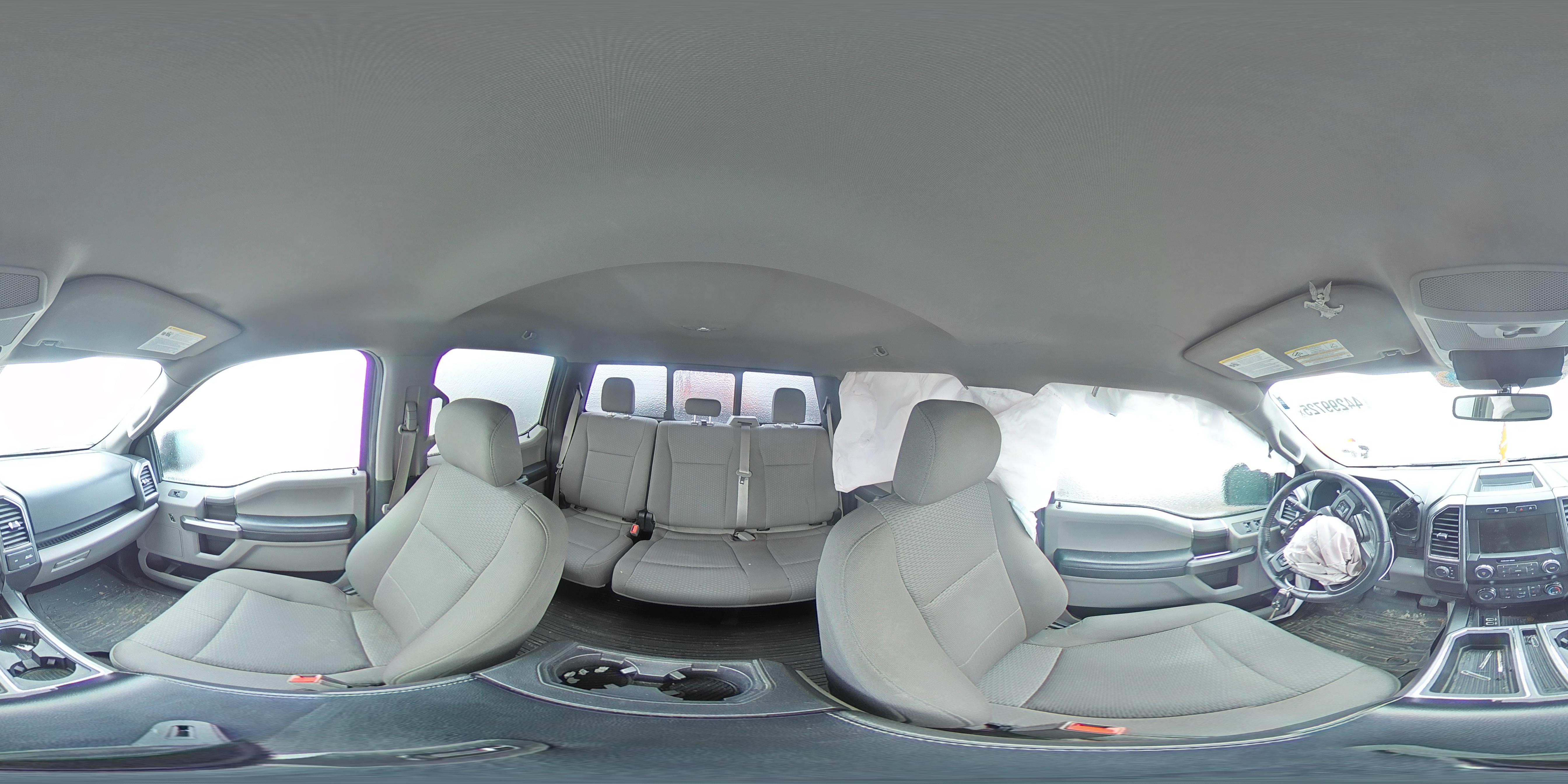 2019 Ford F-150 - Image 12
