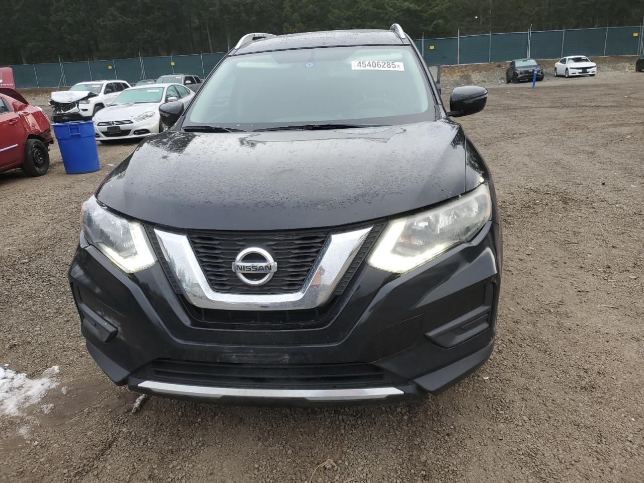 2017 Nissan Rogue - Image 5