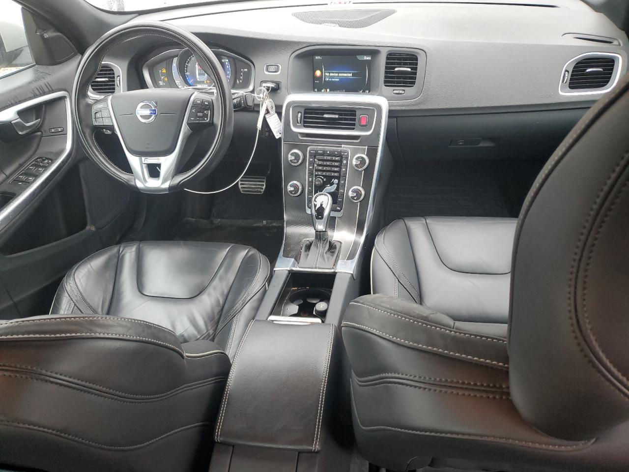 2016 Volvo S60 - Image 8