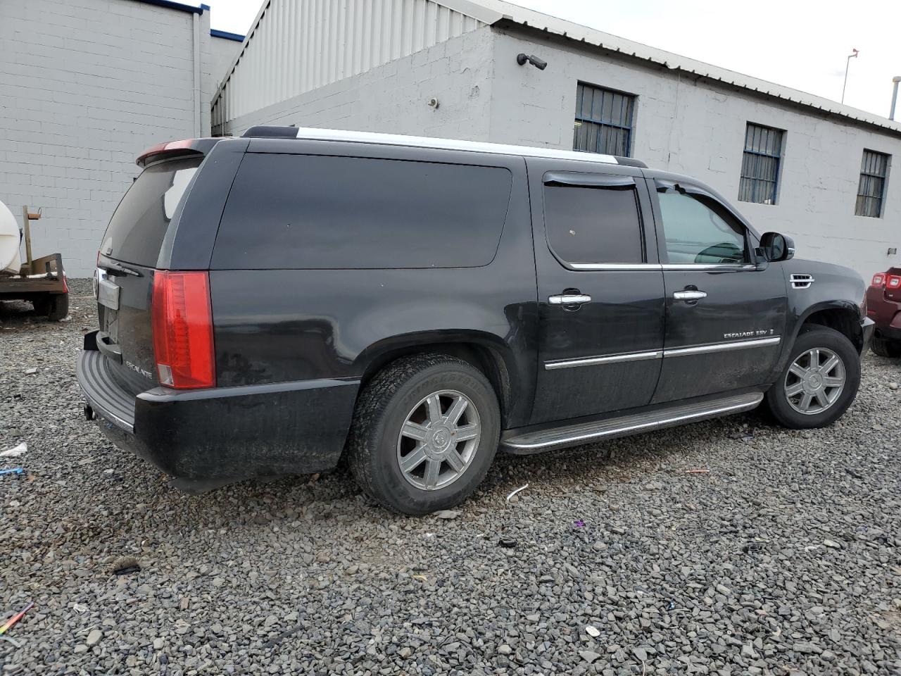 2008 Cadillac Escalade - Image 3