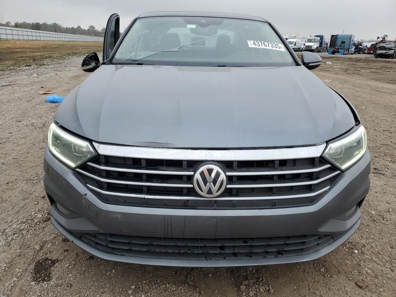 2021 Volkswagen Jetta - Image 5