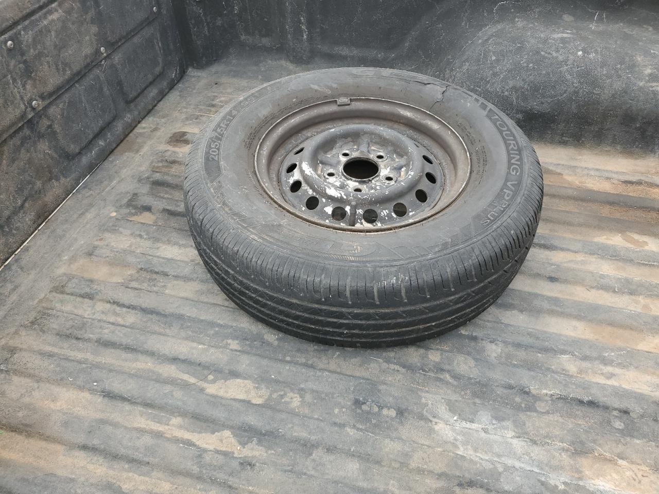 1994 Toyota Pickup - Image 14