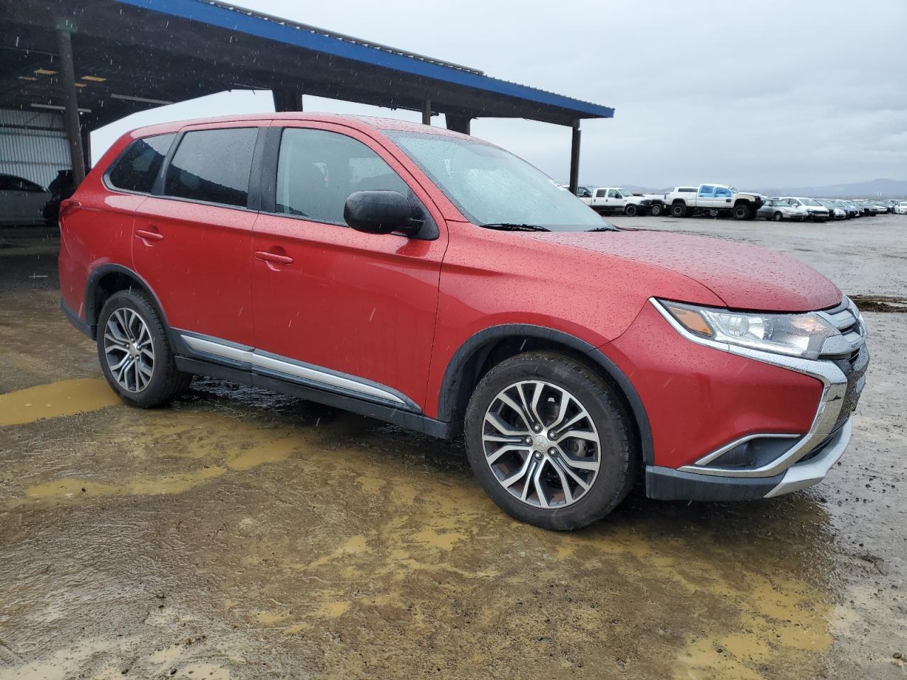 2018 Mitsubishi Outlander - Image 4