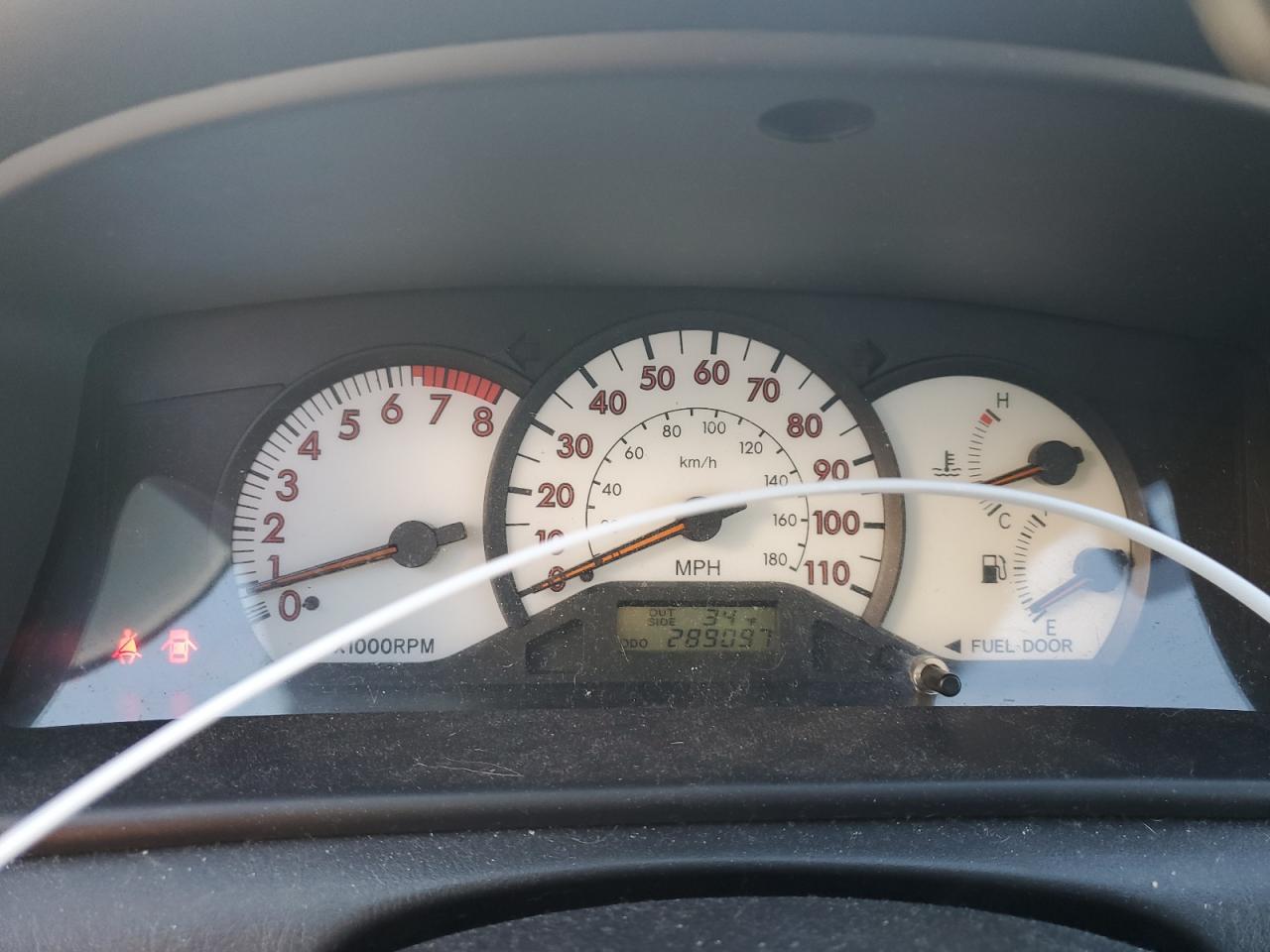 2003 Toyota Corolla - Image 9
