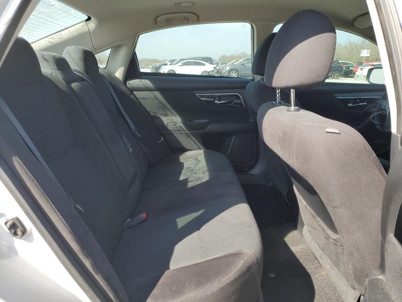 2014 Nissan Altima - Image 10