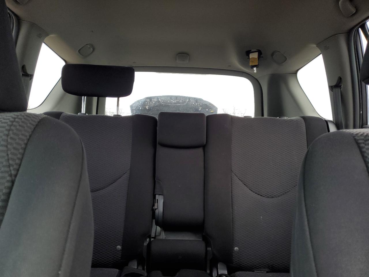 2010 Toyota RAV 4 - Image 10