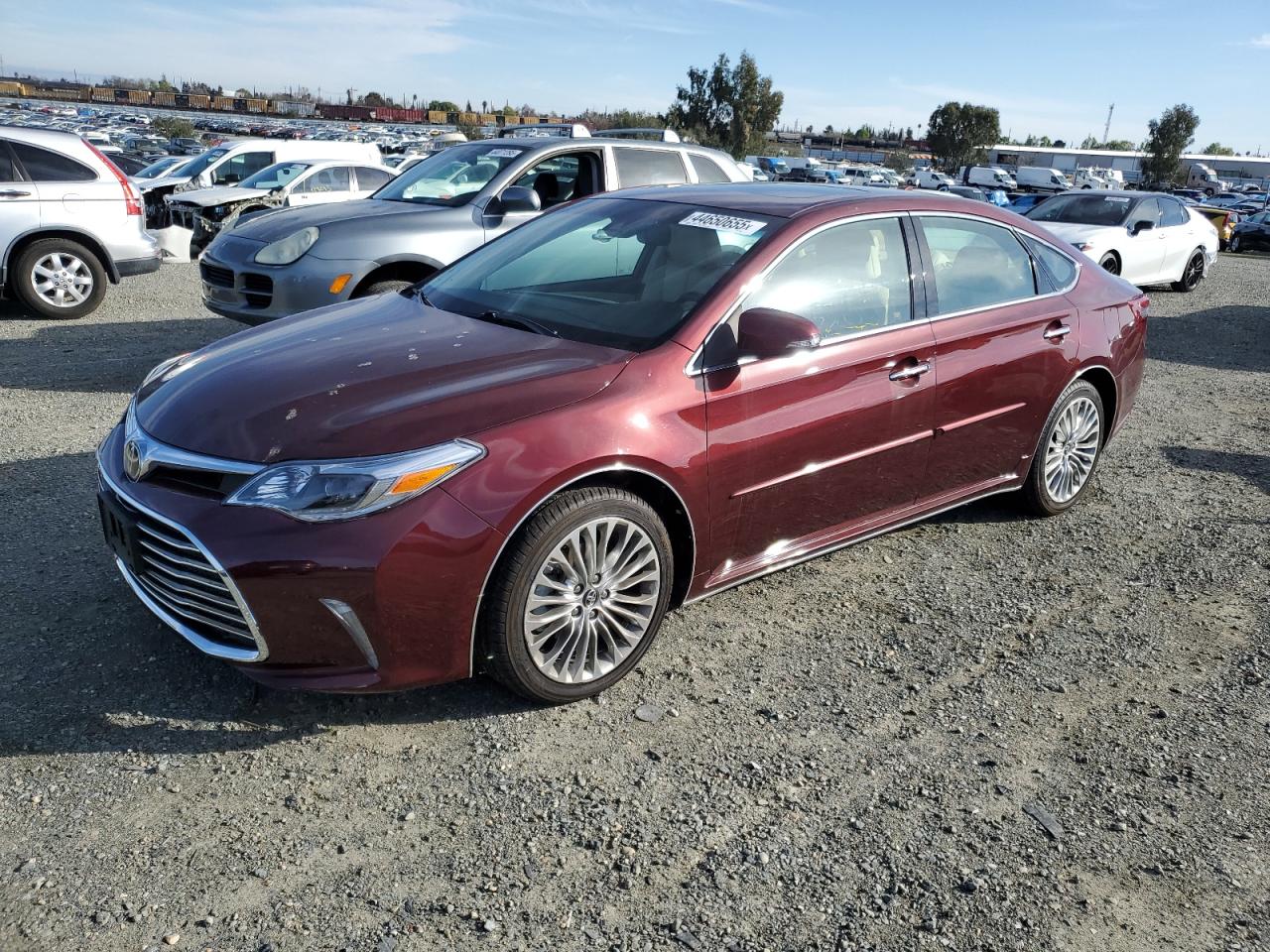 2016 Toyota Avalon - Image 1