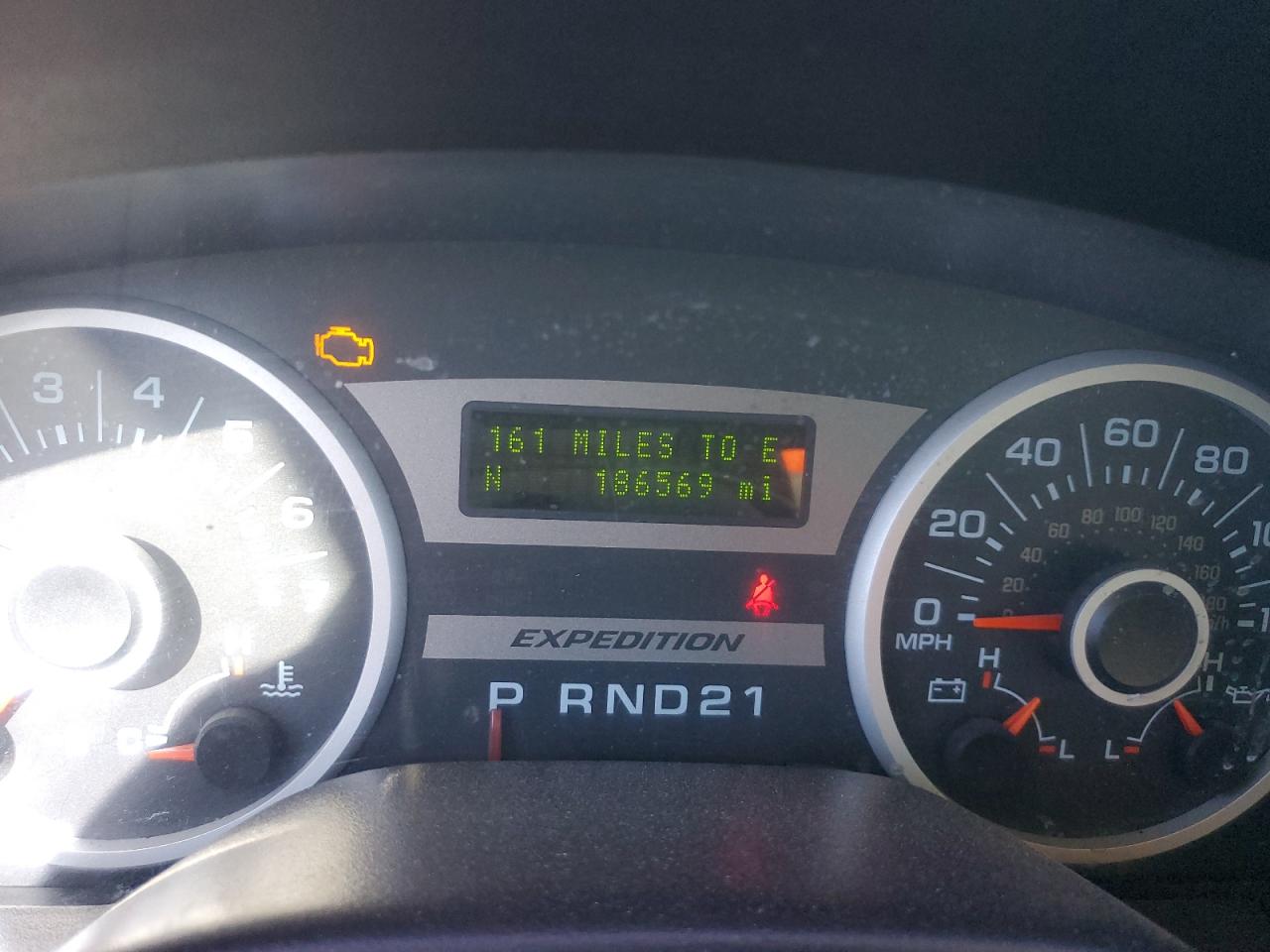 2005 Ford Expedition - Image 9