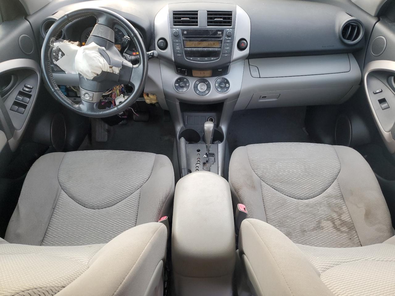 2006 Toyota RAV 4 - Image 8