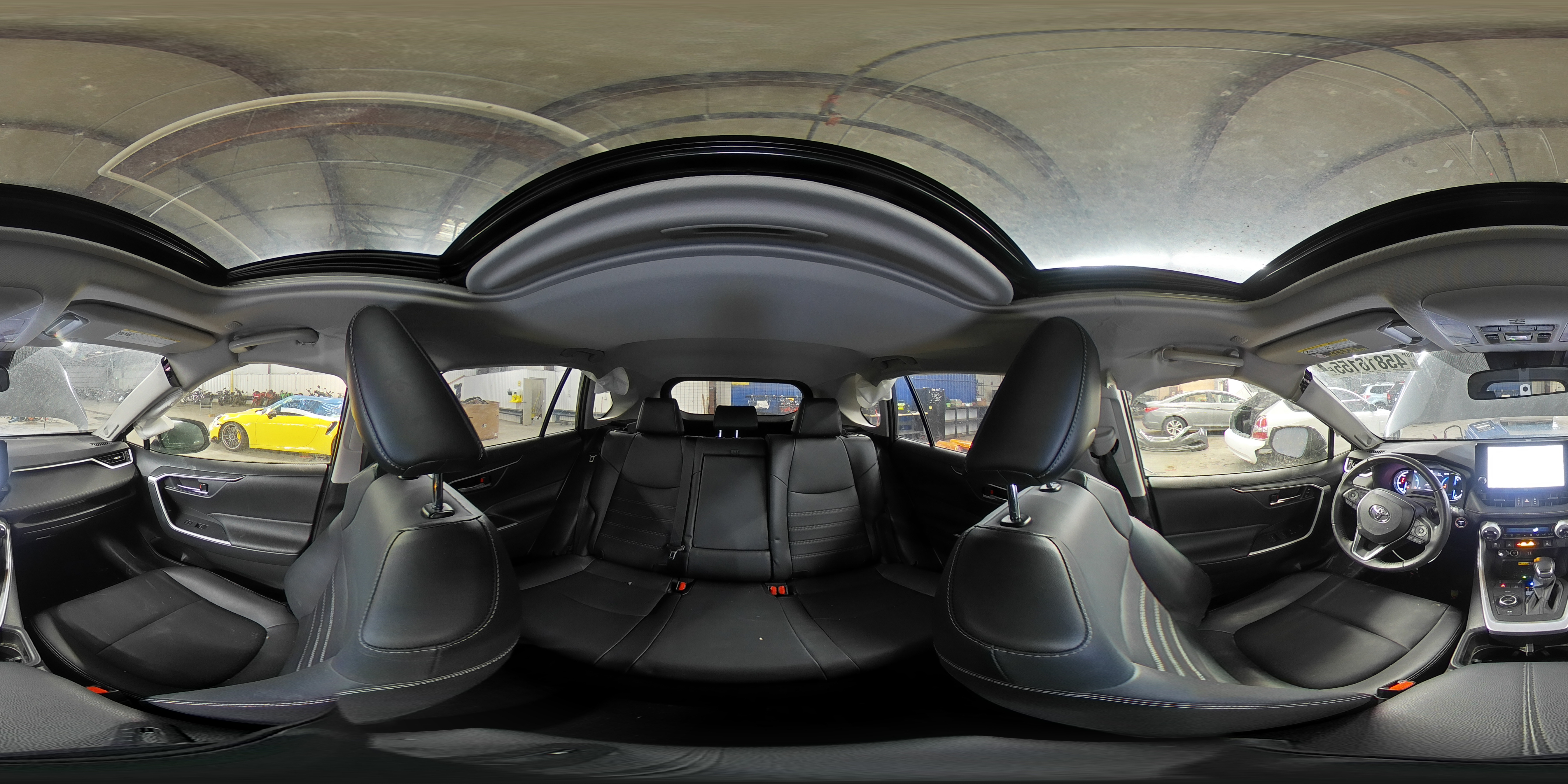2024 Toyota RAV 4 - Image 13