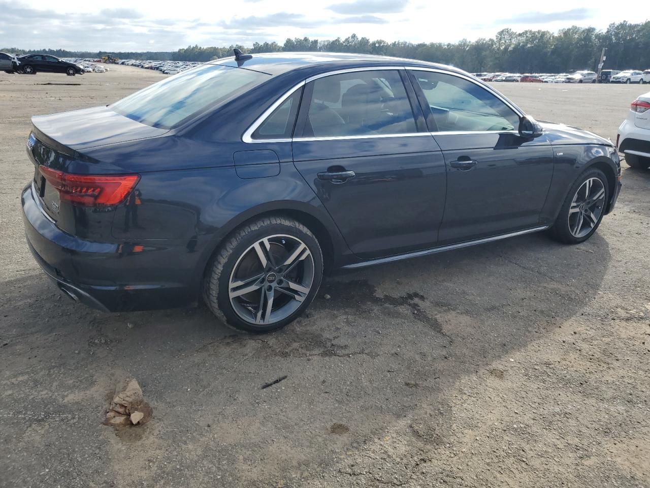 2017 Audi A4 - Image 3