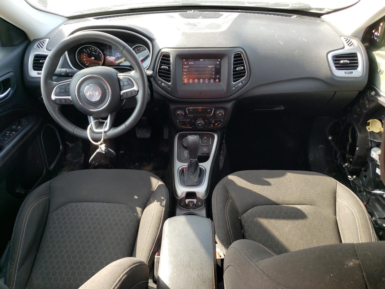 2021 Jeep Compass - Image 8
