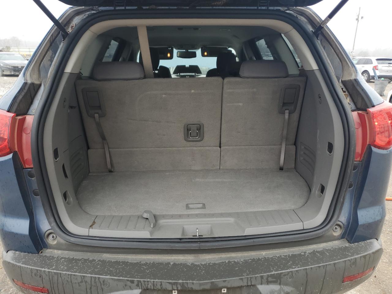 2012 Chevrolet Traverse - Image 6