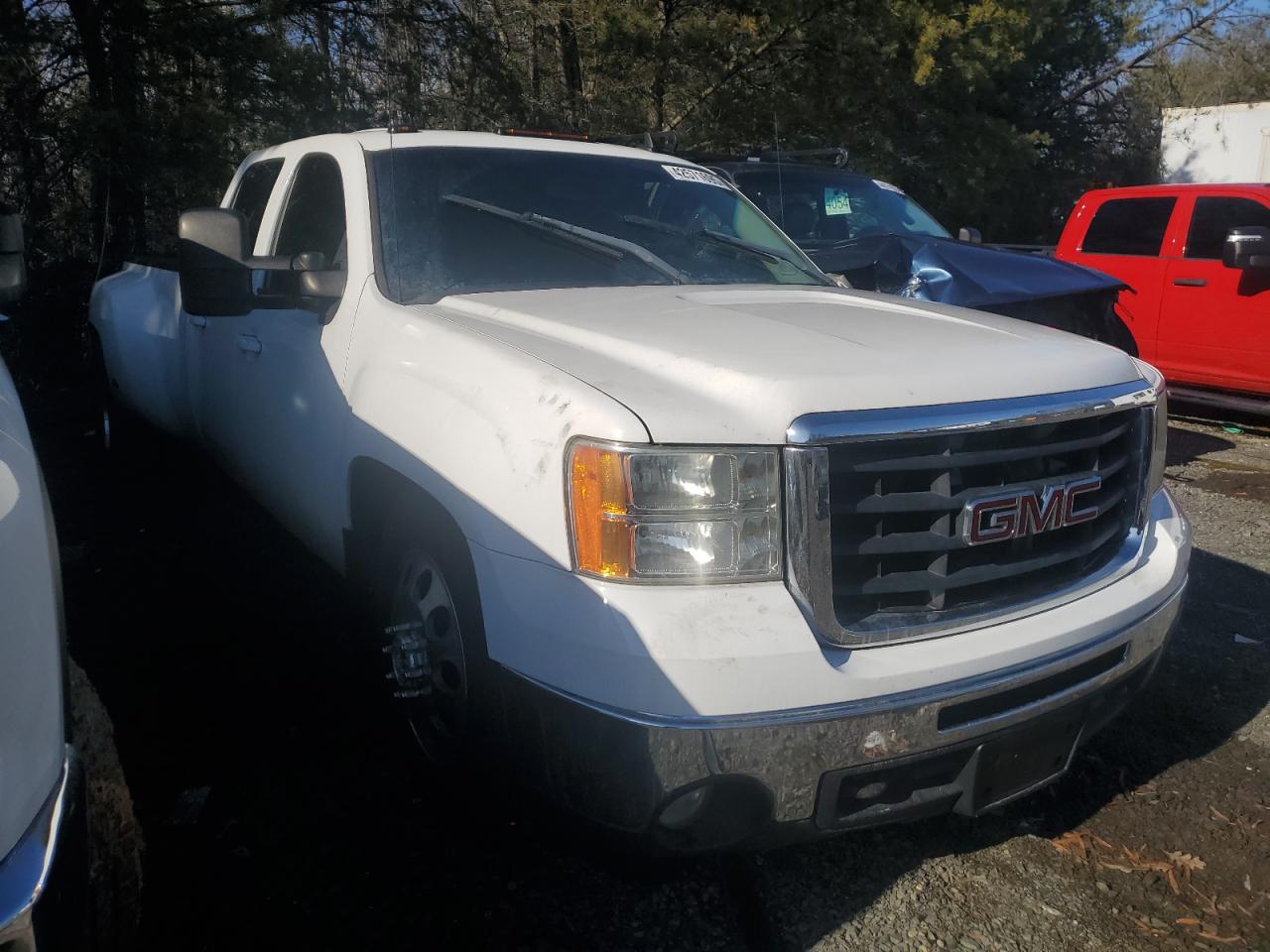 2009 GMC Sierra - Image 4