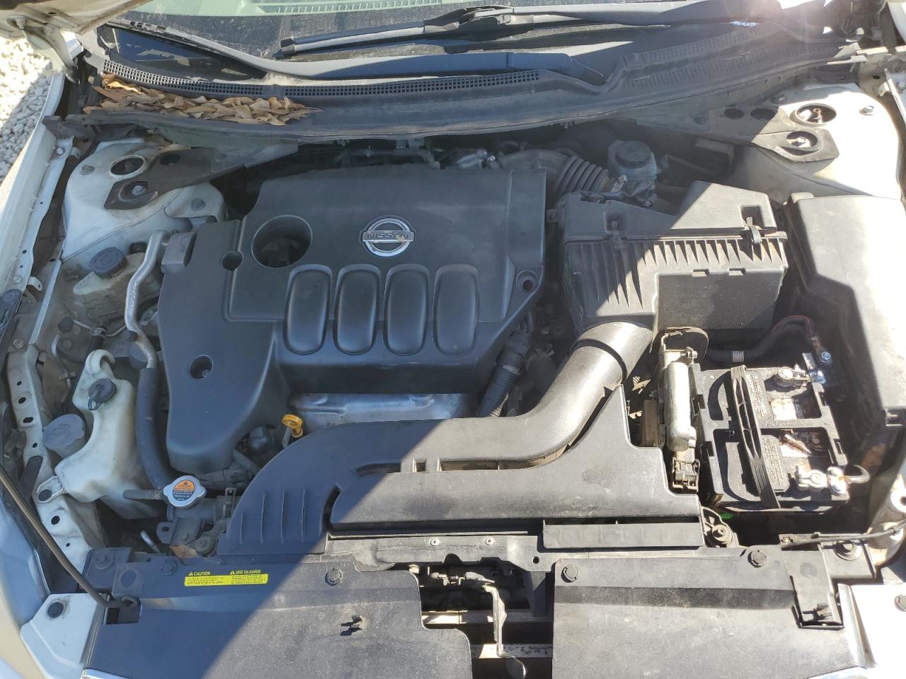 2009 Nissan Altima - Image 12