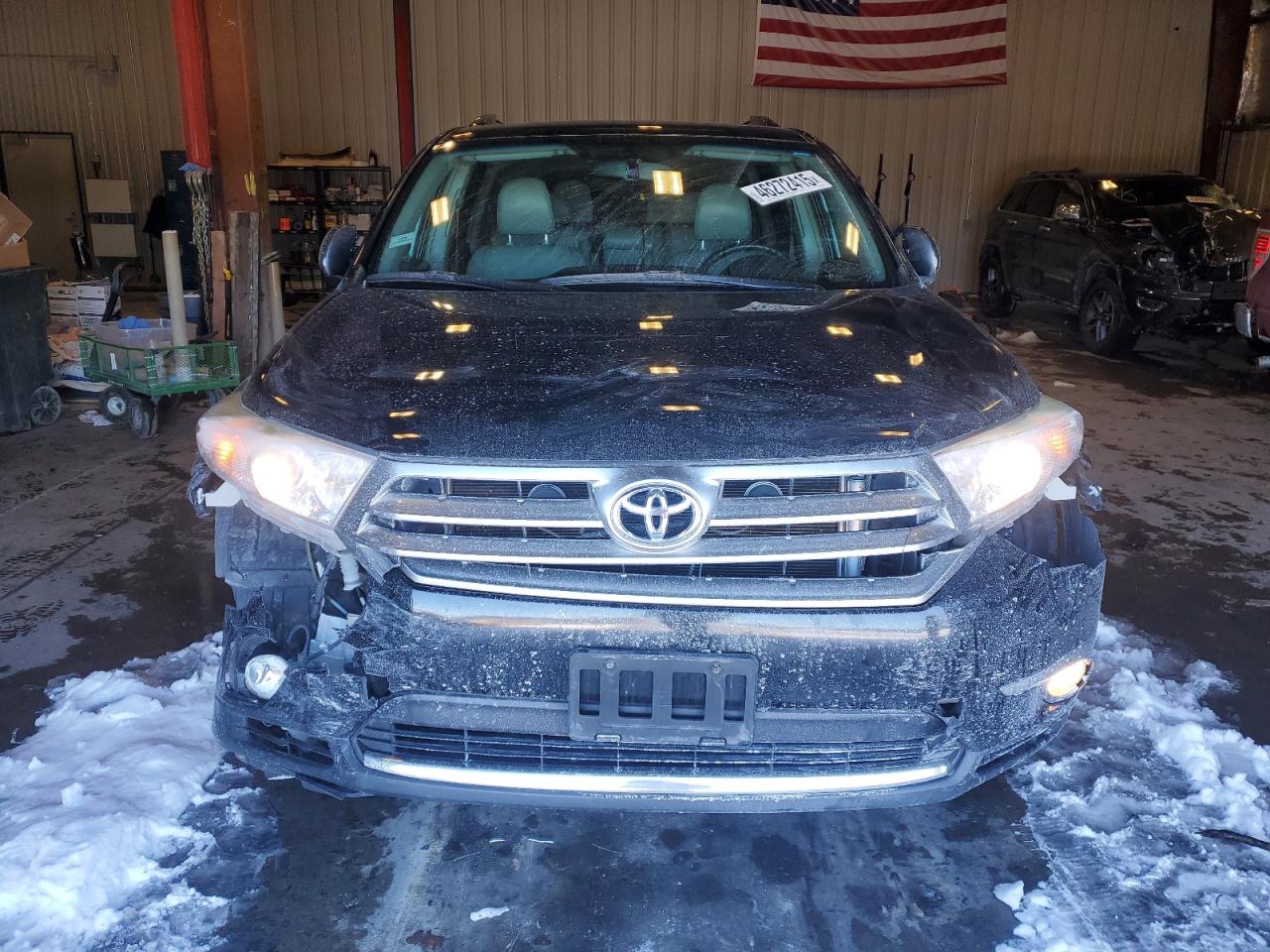 2013 Toyota Highlander - Image 5