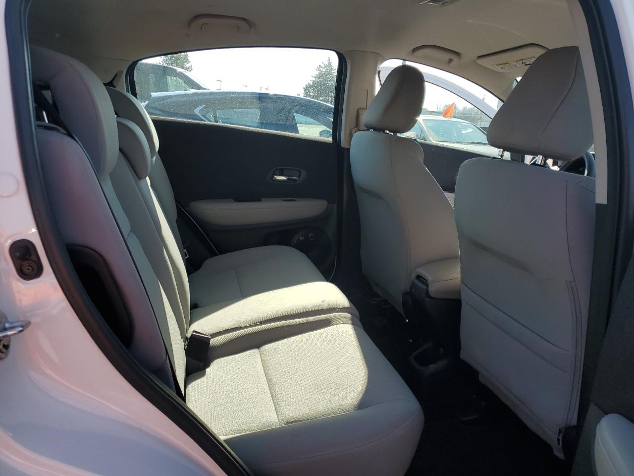 2022 Honda Hr-V Lx VIN: 3CZRU6H30NM759436 Lot: 42972575