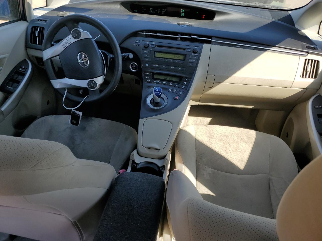2011 Toyota Prius - Image 8