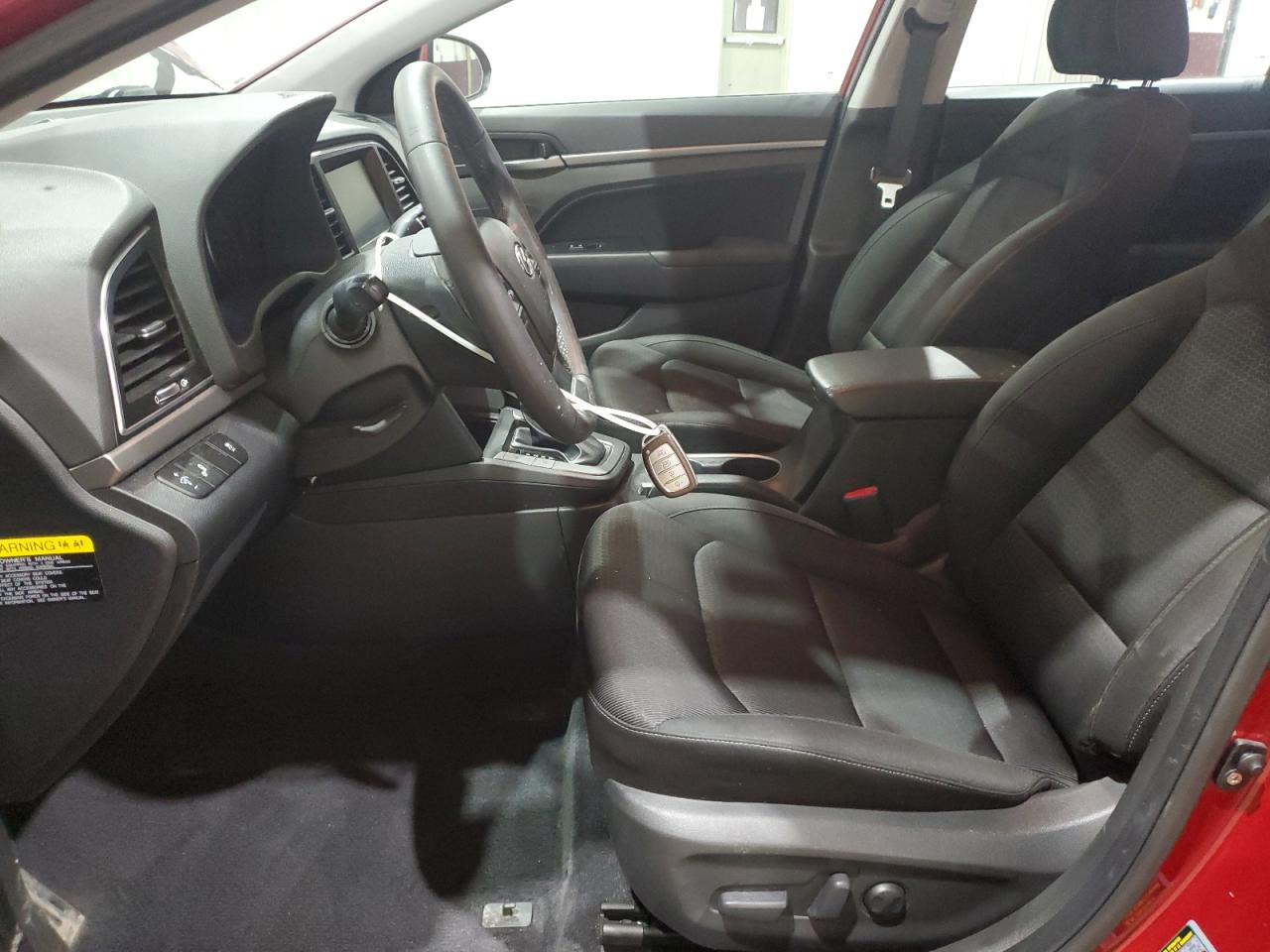 2017 Hyundai Elantra - Image 7