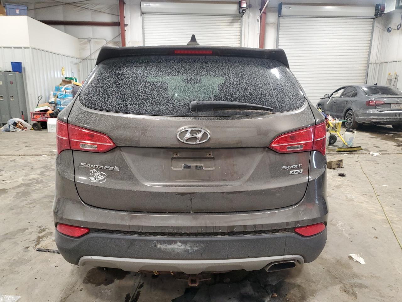 2014 Hyundai Santa Fe - Image 6