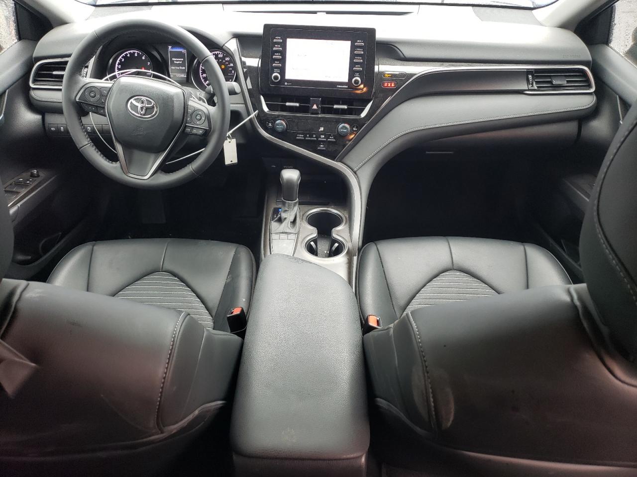 2023 Toyota Camry - Image 8