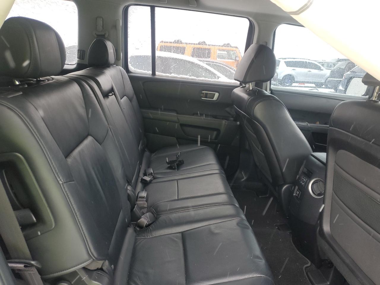 2011 Honda Pilot - Image 11