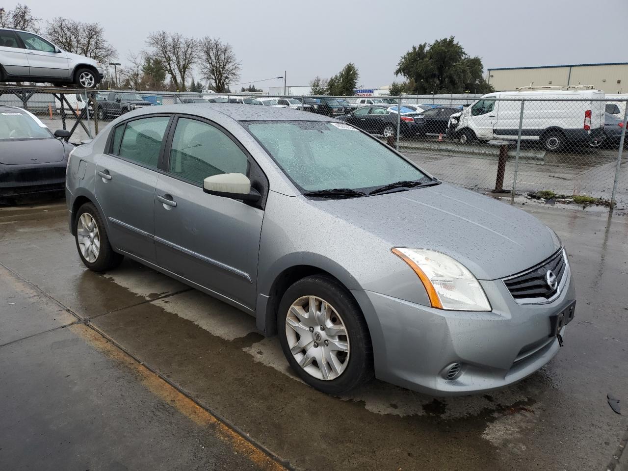 2011 Nissan Sentra - Image 4