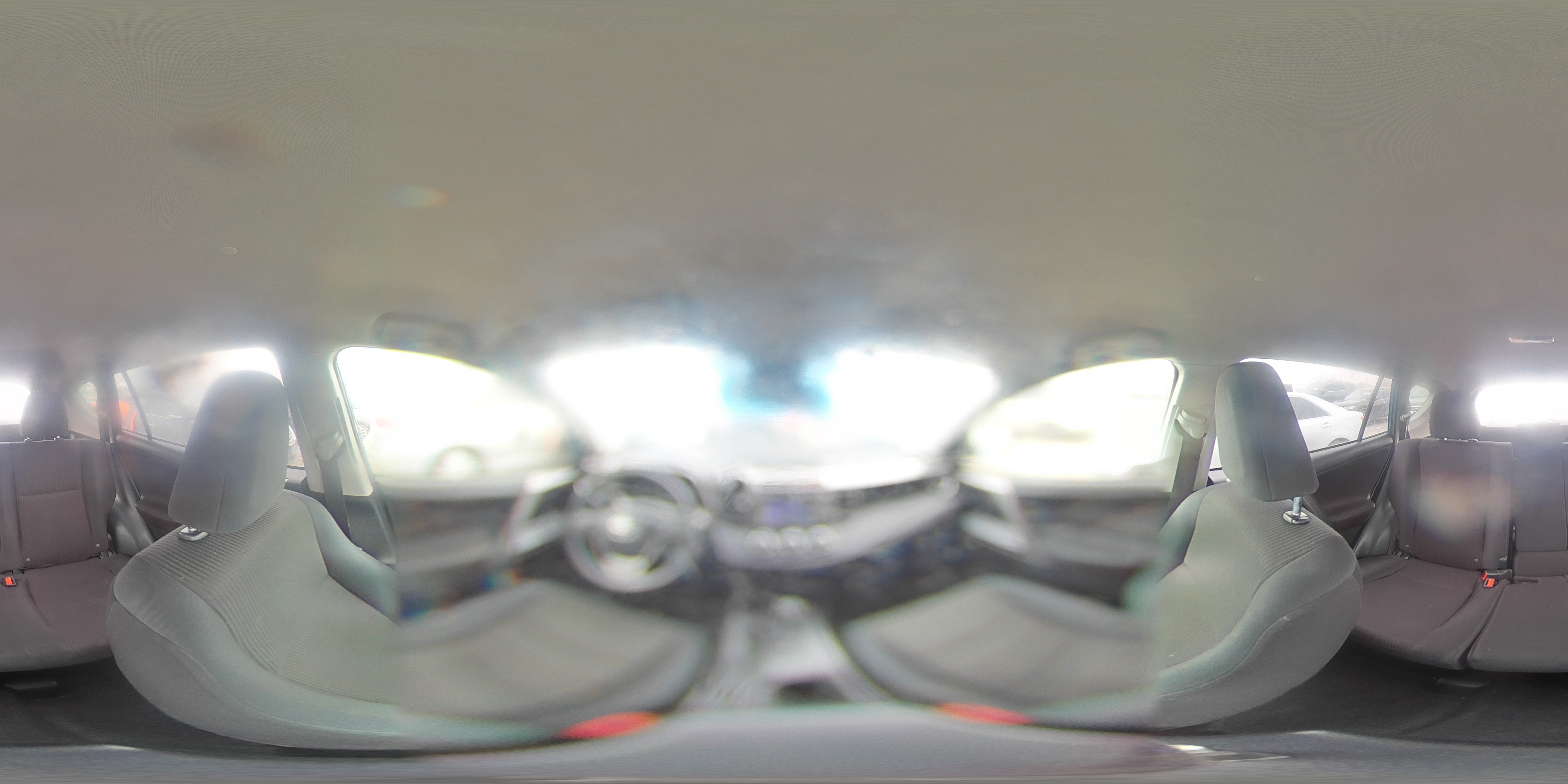 2018 Toyota RAV 4 - Image 14