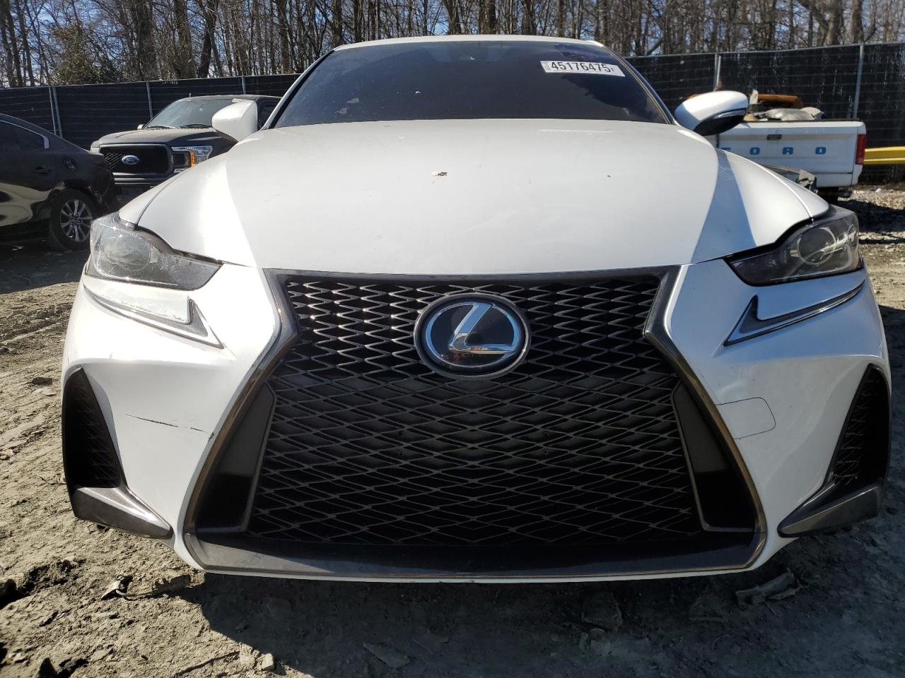 2017 Lexus IS - Image 5