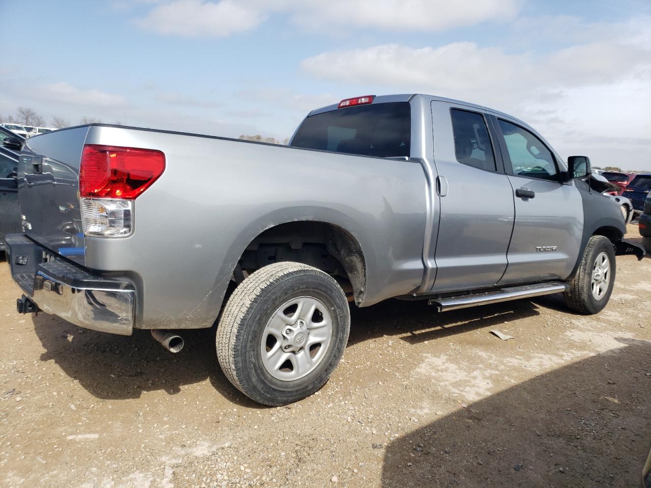 2011 Toyota Tundra - Image 3