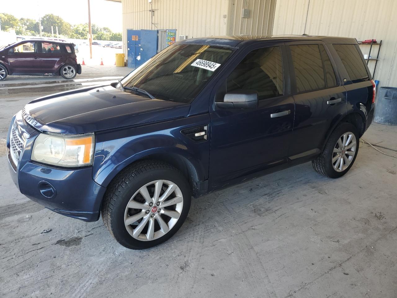 2010 Land Rover LR2 - Image 1