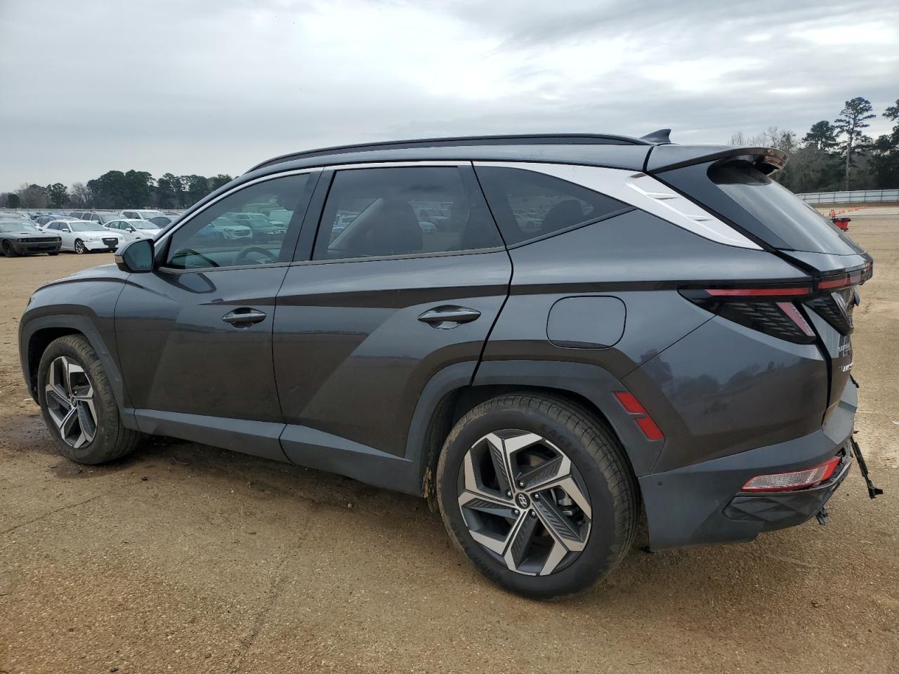 2022 Hyundai Tucson - Image 2