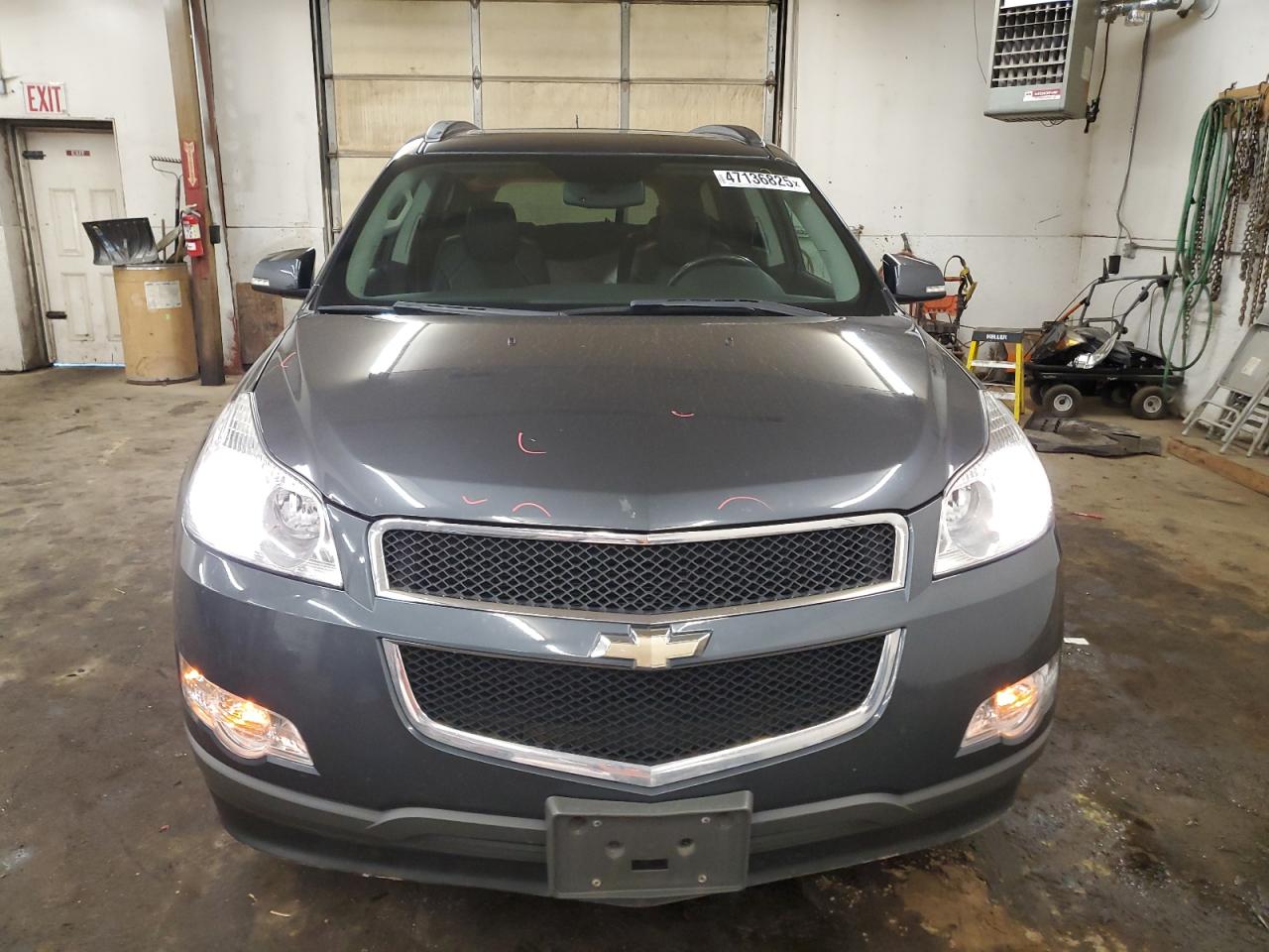 2011 Chevrolet Traverse - Image 5