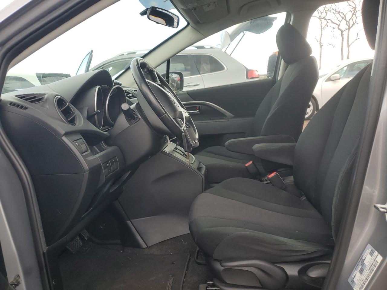 2013 Mazda 5 - Image 7