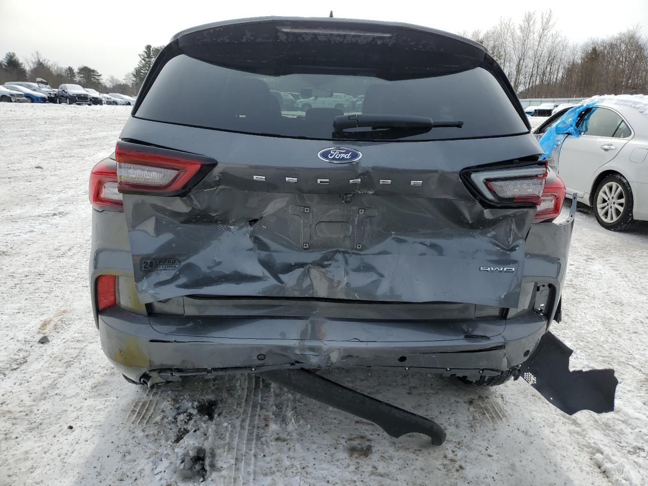 2023 Ford Escape - Image 6