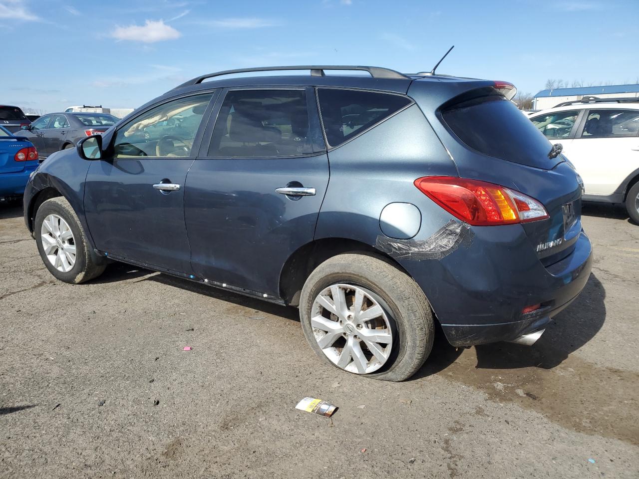 2014 Nissan Murano - Image 2