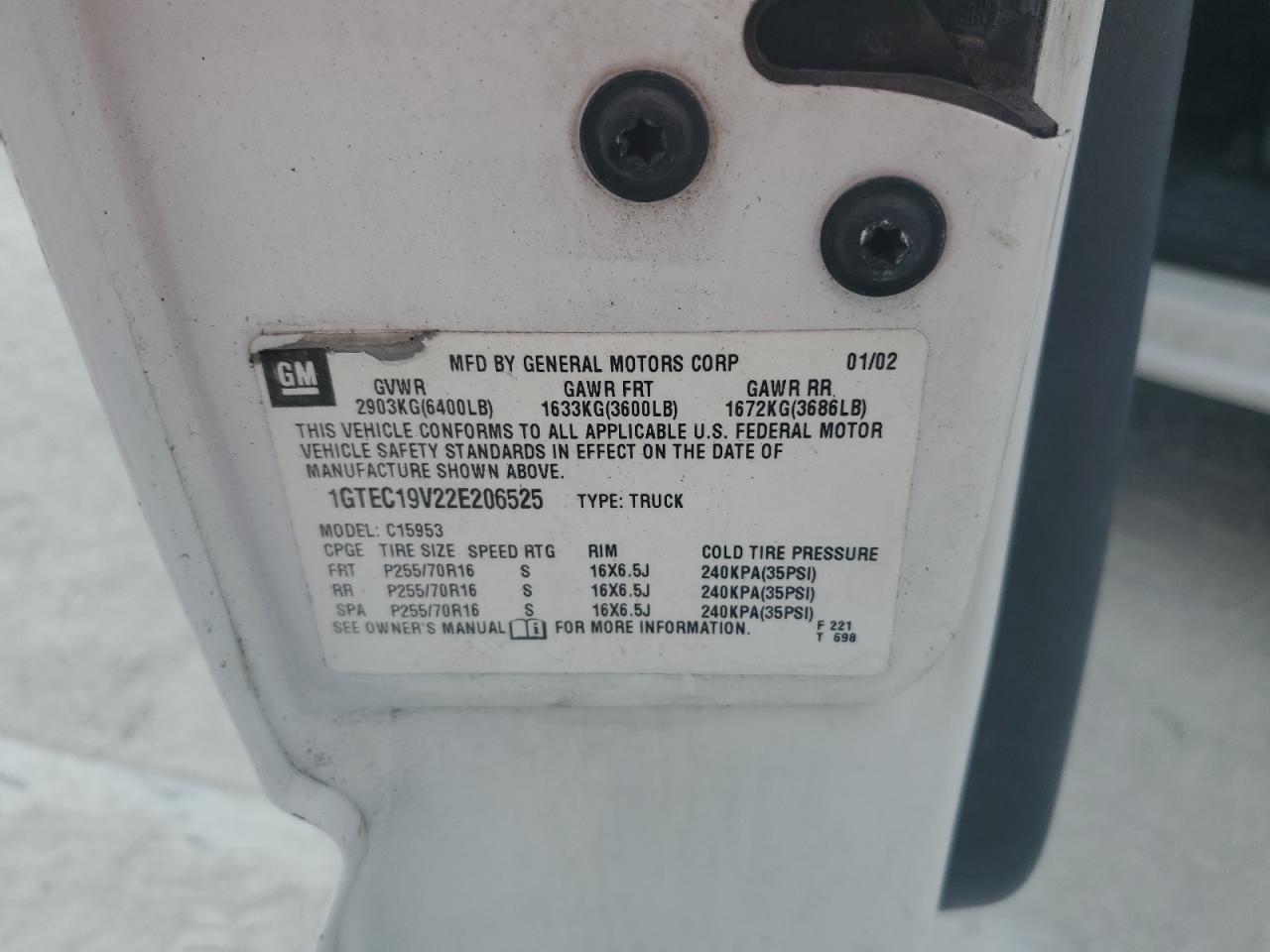 2002 GMC Sierra - Image 12