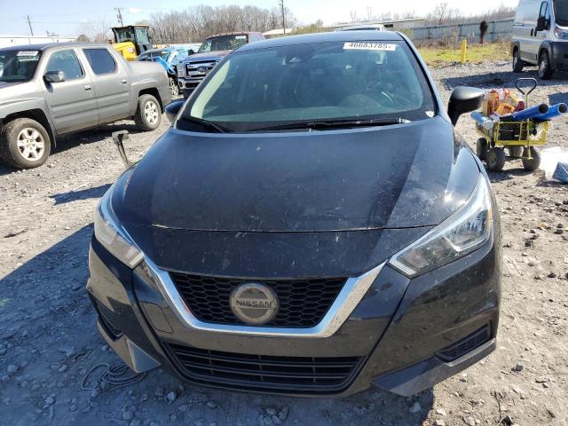  NISSAN VERSA 2021 Чорний