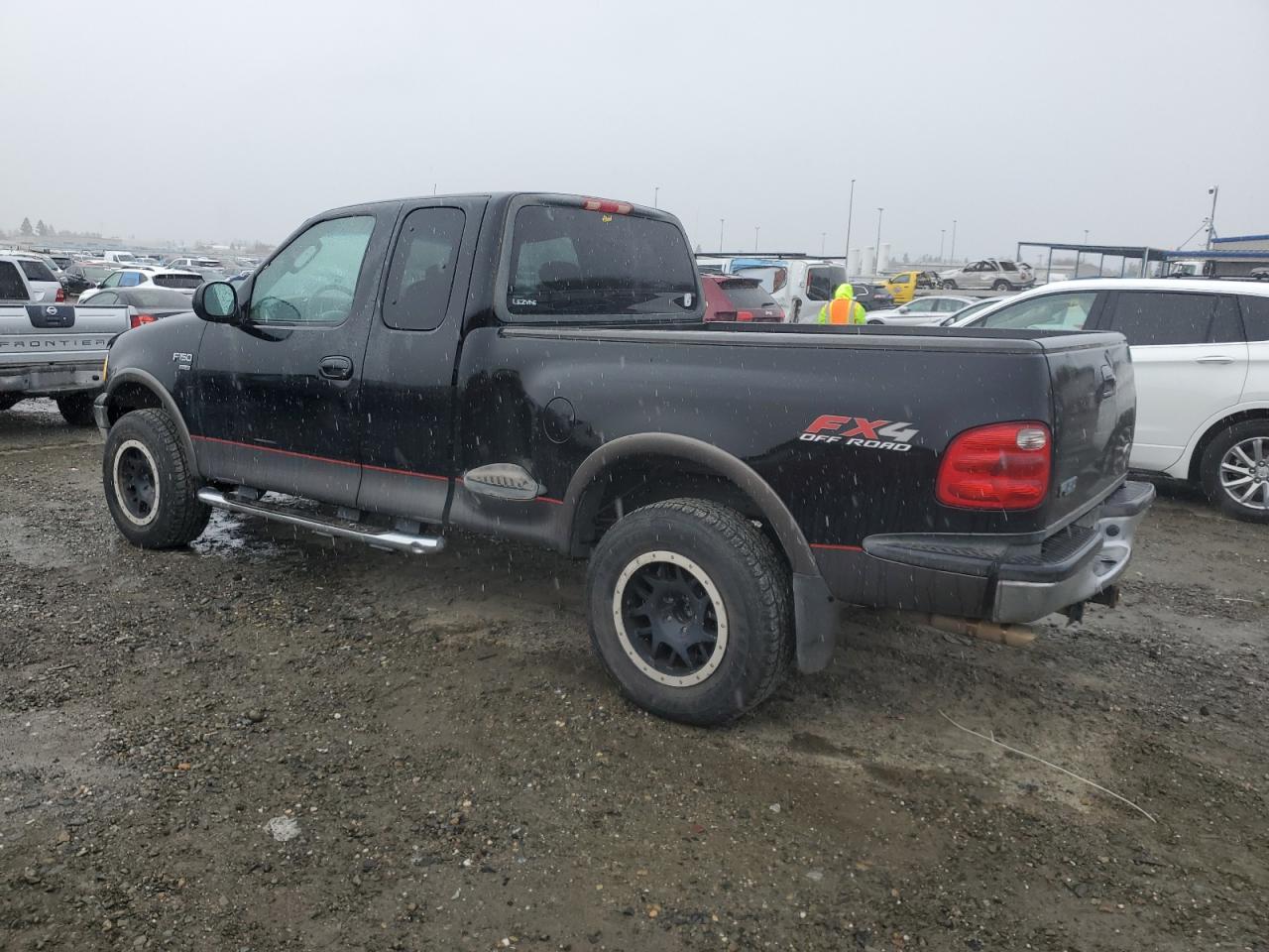 2002 Ford F-150 - Image 2