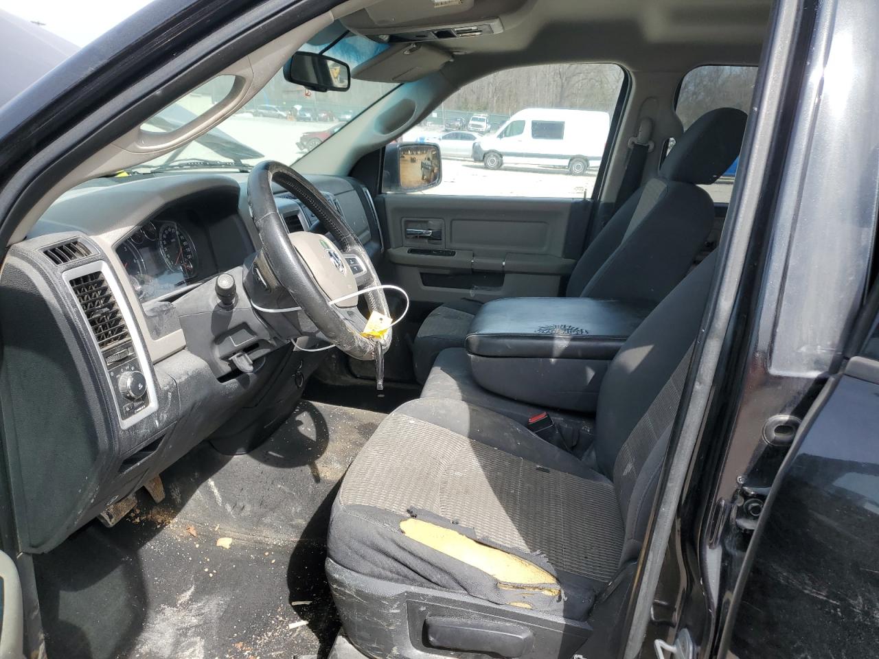 2010 Dodge RAM - Image 7