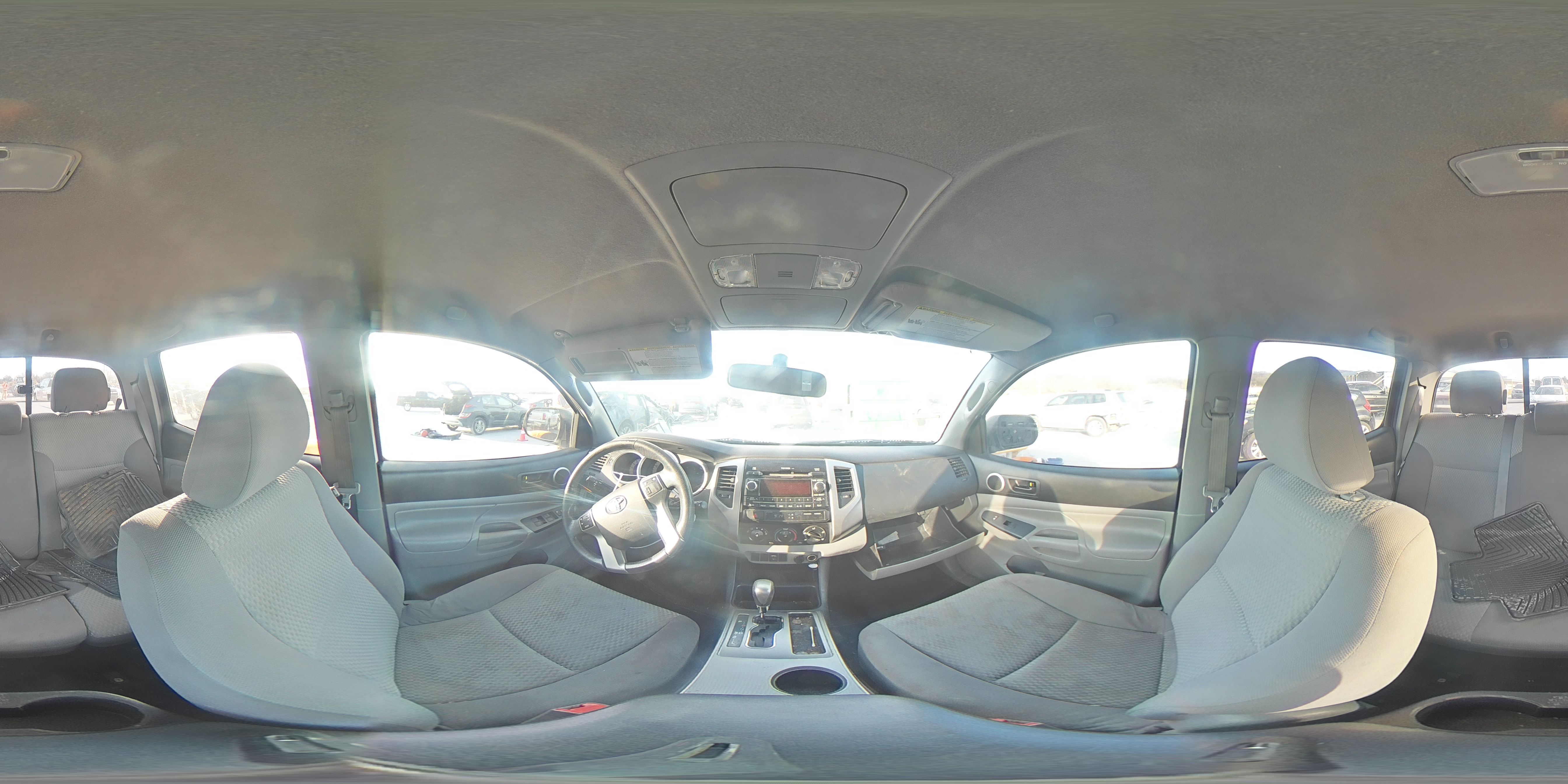 2012 Toyota Tacoma - Image 13