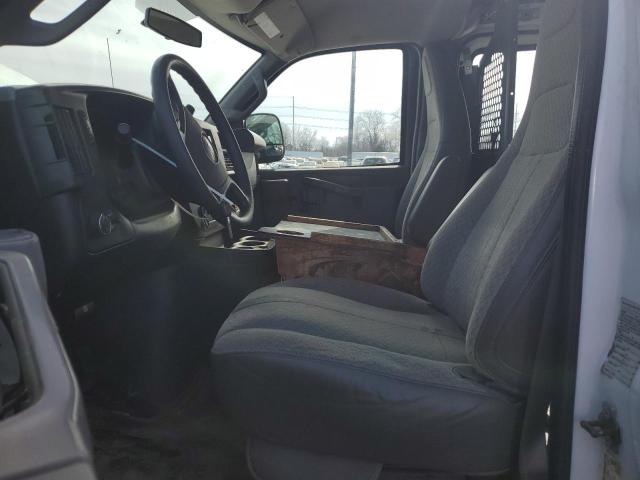  GMC SAVANA 2017 White