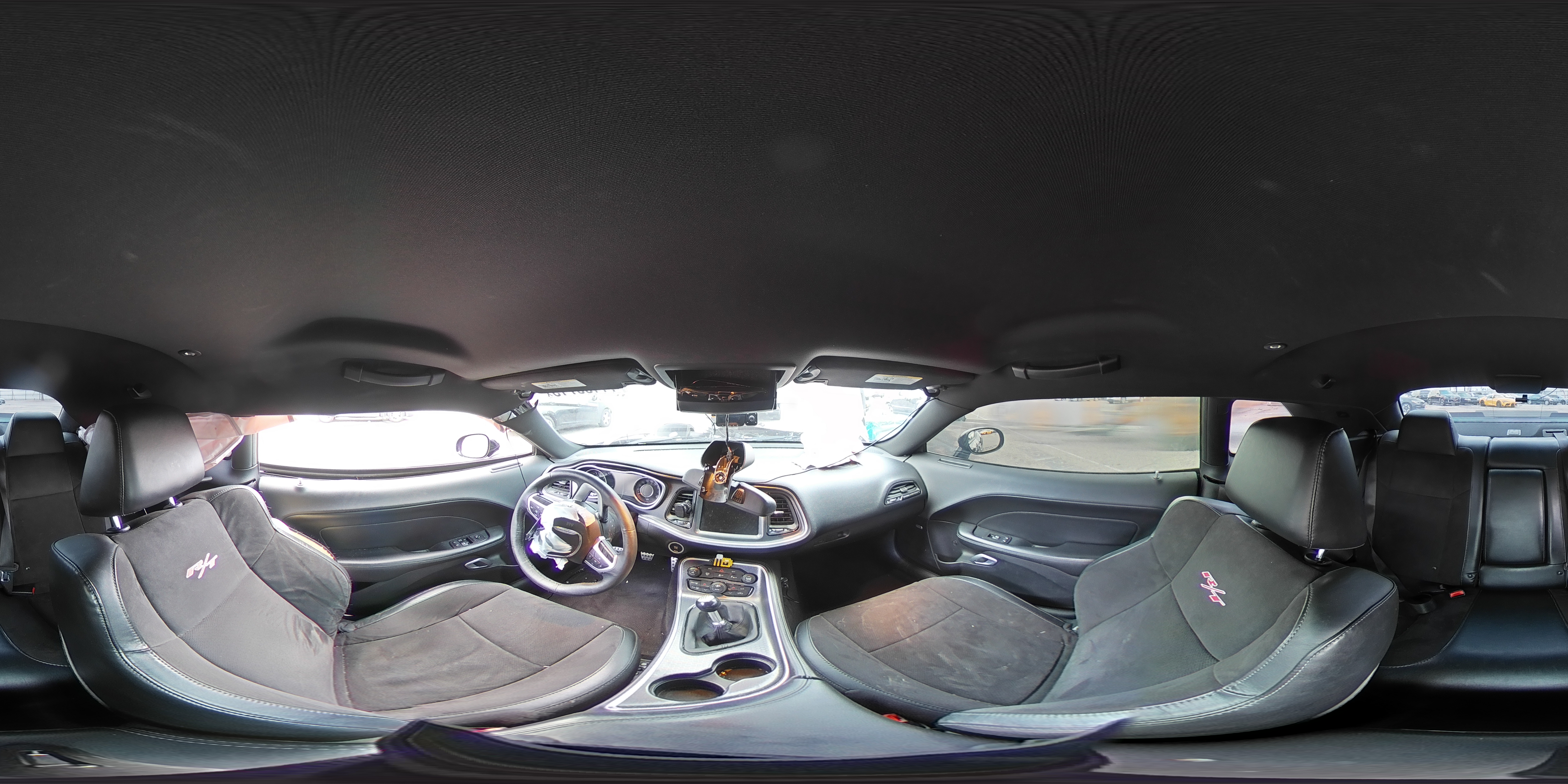 2015 Dodge Challenger - Image 12