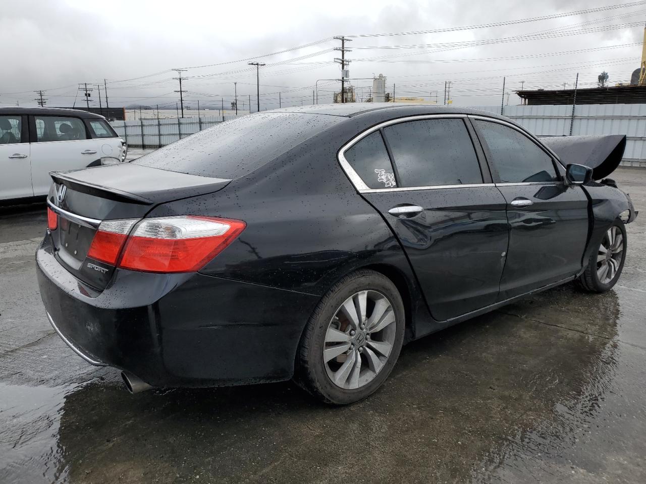 2013 Honda Accord - Image 3